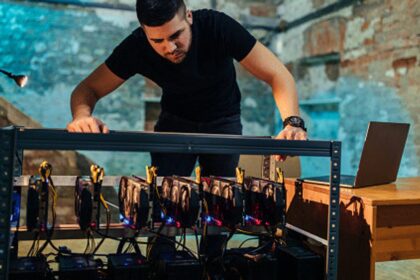 Bitcoin Mining Difficulty Reaches Unprecedented Levels Amid Market Downturn