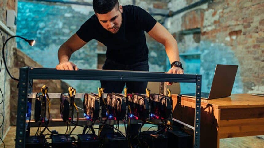 Bitcoin Mining Difficulty Reaches Unprecedented Levels Amid Market Downturn