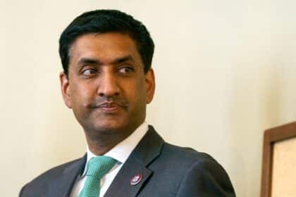 Democrat Ro Khanna Champions Bitcoin's Bipartisan Future During Congress