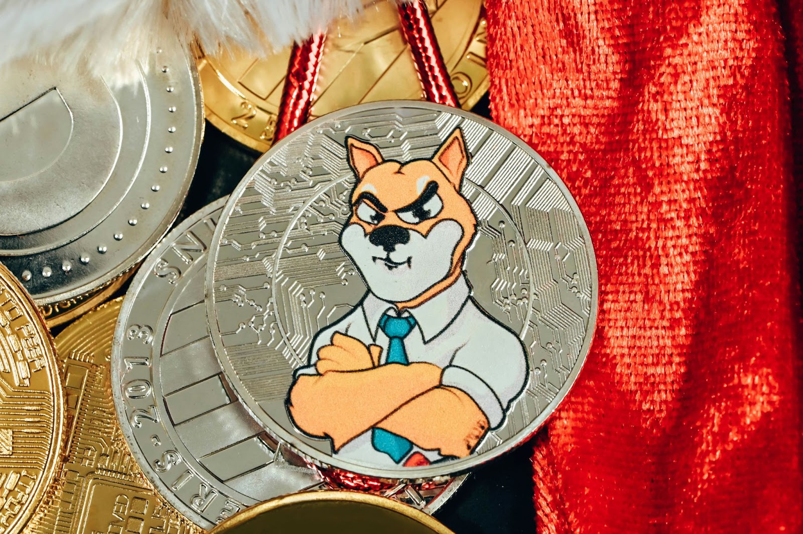 Shiba Inu, Fasttoken Fumble: Investors Book a Trip to the Moon as MoonBag’s Scalability Steals the Spotlight = The Bit Journal