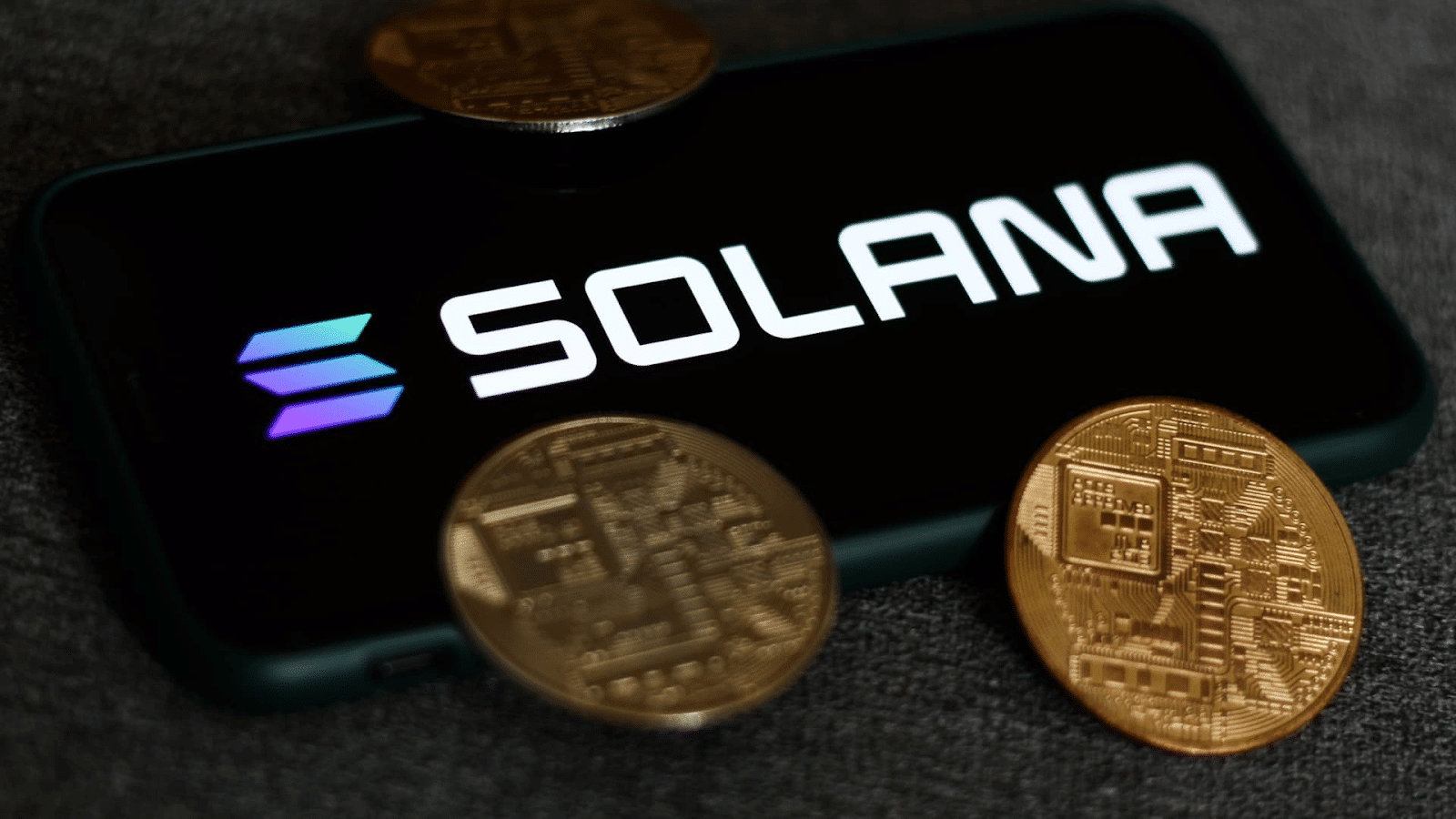 Best Presale in 2024: MoonBag’s Referral Rewards and Transparency Stand Out Against Solana and Frax = The Bit Journal